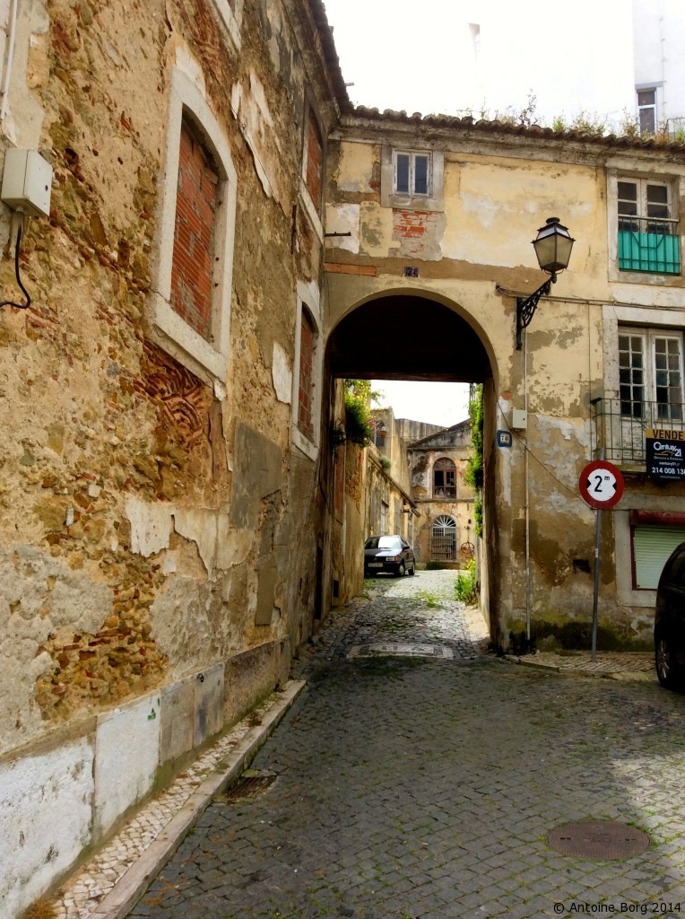 The narrow Portuguese streets - Lisbon, Portugal
